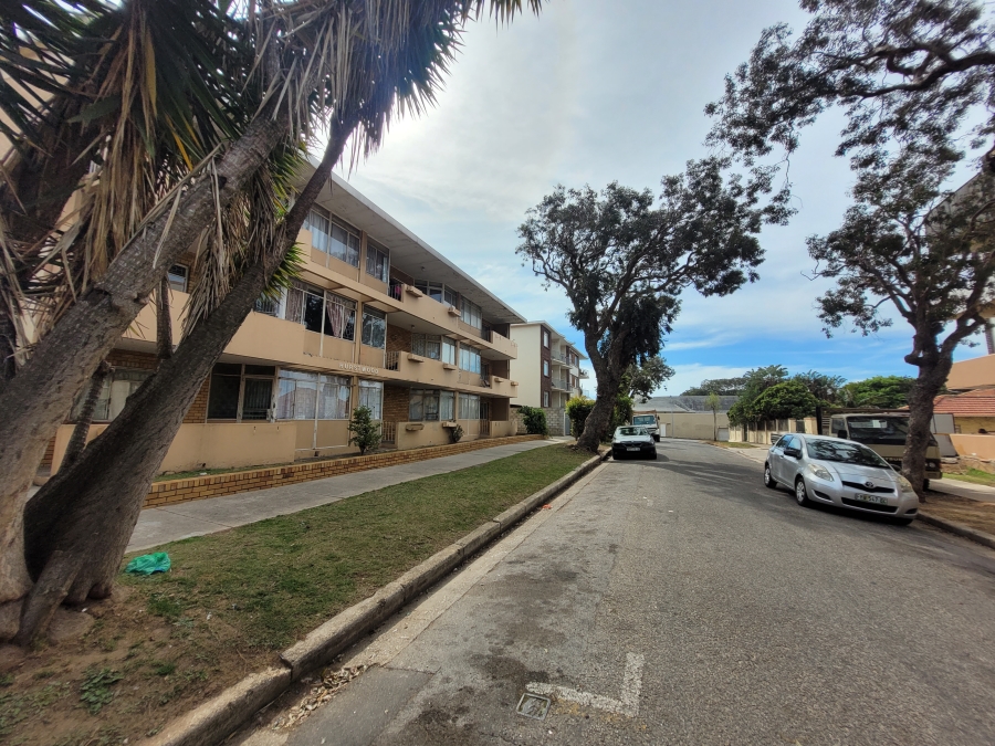 2 Bedroom Property for Sale in Port Elizabeth Central Eastern Cape